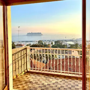Appartamento Bilocale Vista Mare Con Posto Auto Privato Incluso, Sanremo